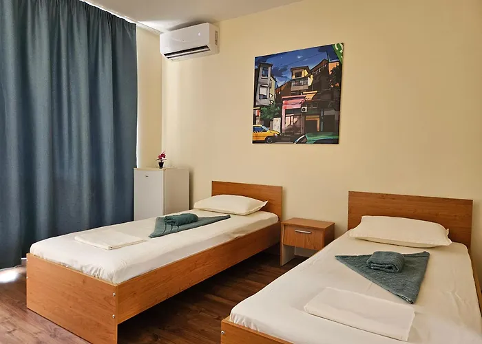 Family House Manolov Hotel